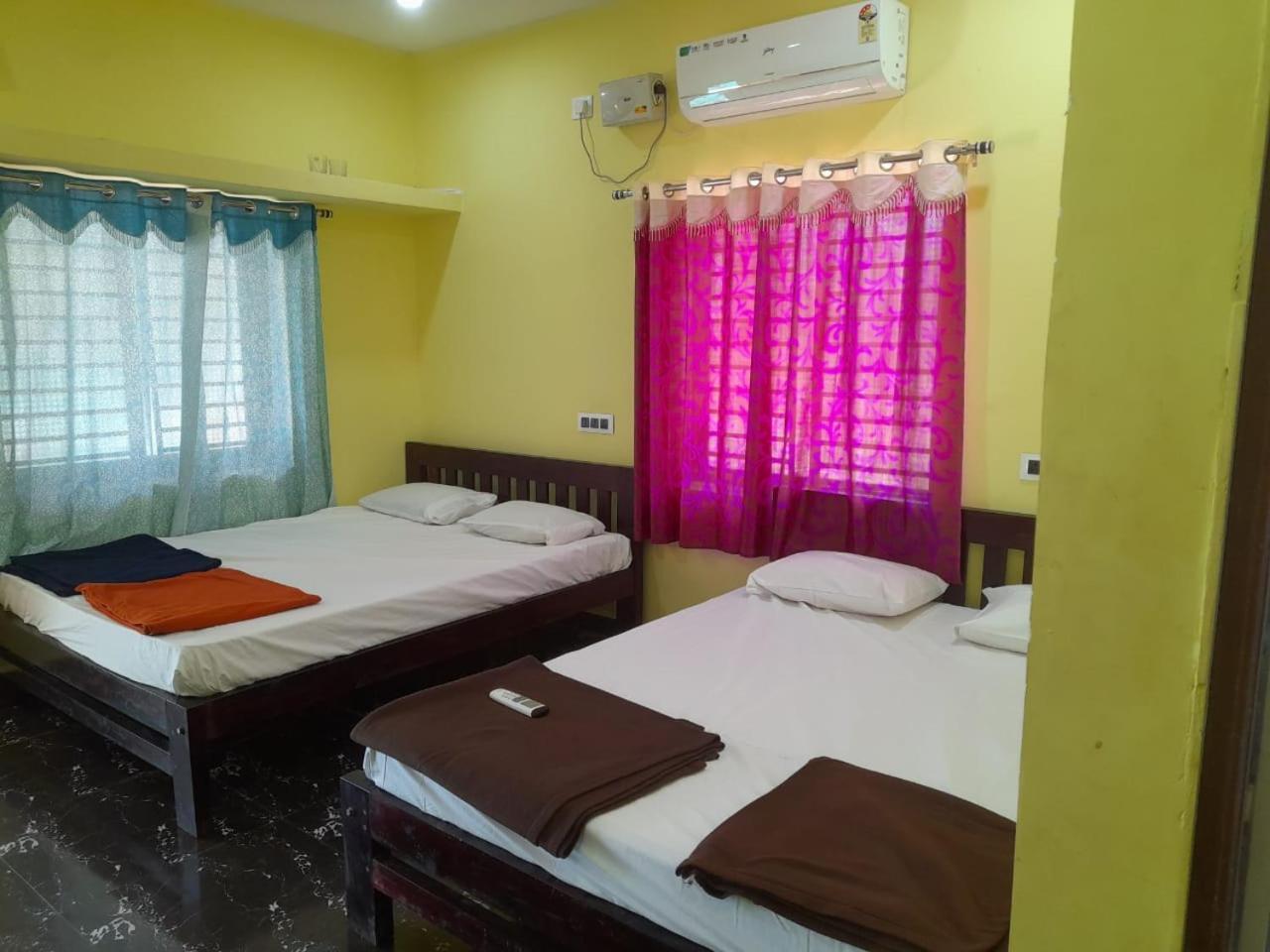 Golden Sky Hotel Gokarna  Exterior foto