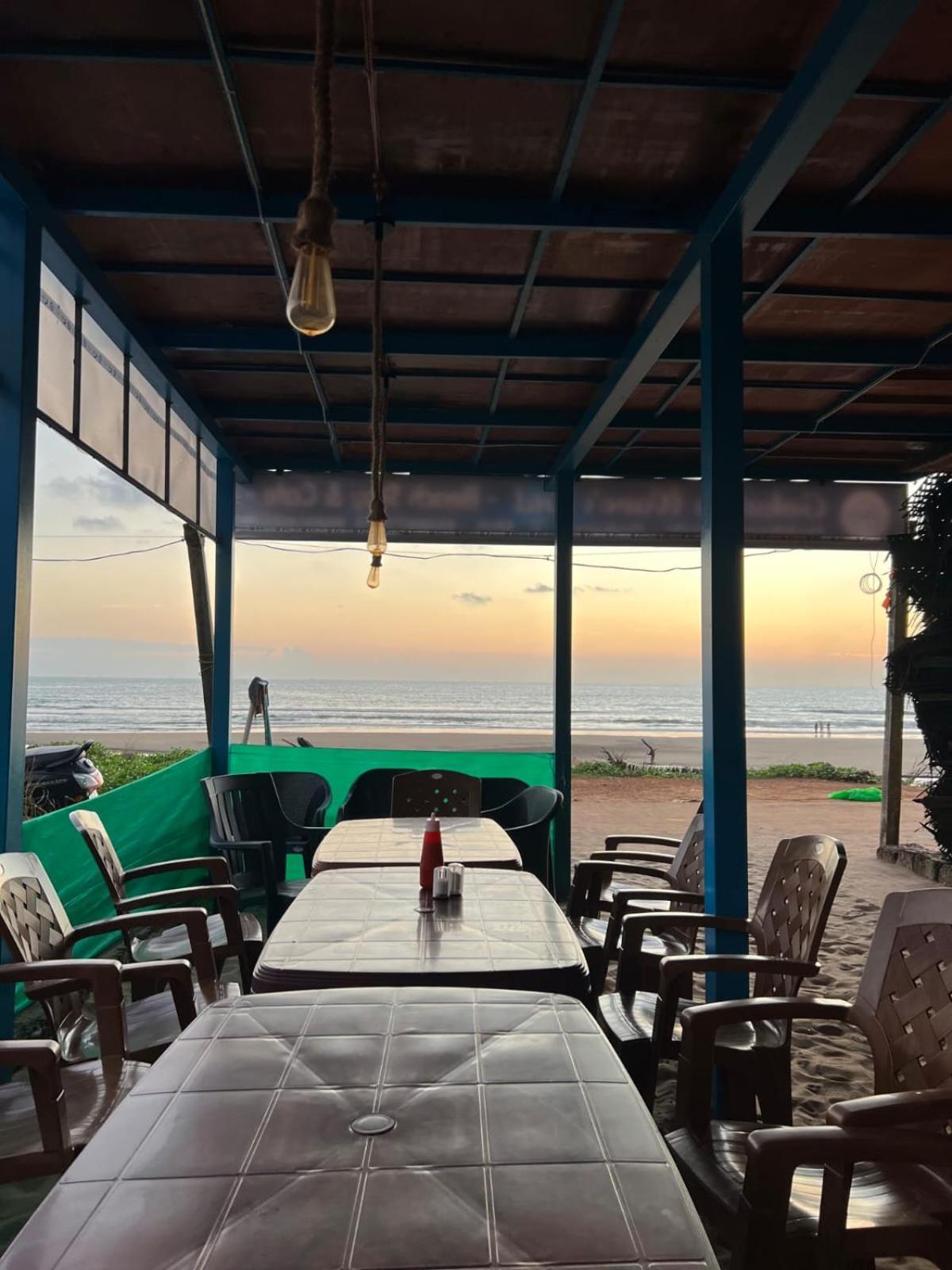 Golden Sky Hotel Gokarna  Exterior foto
